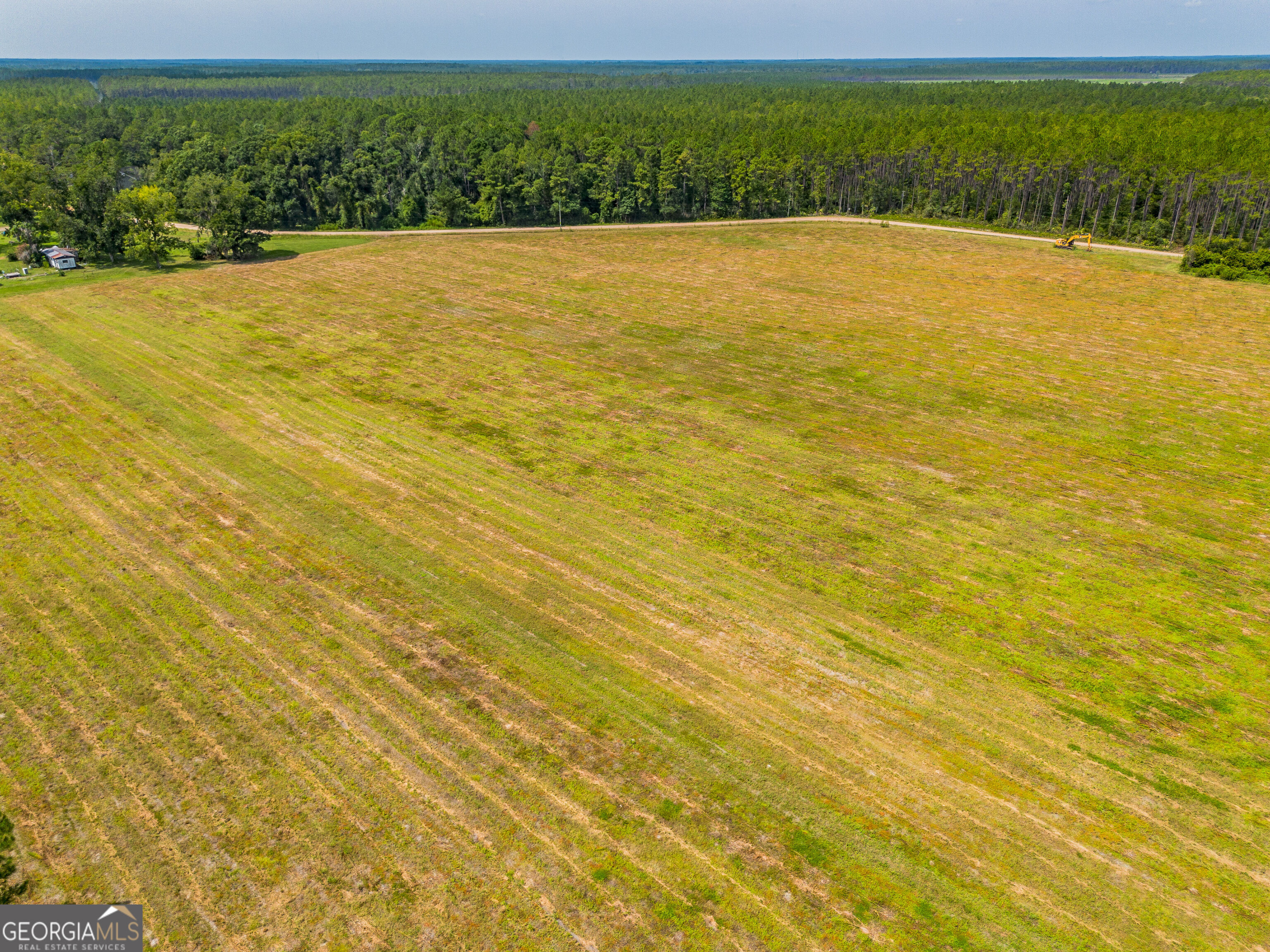 4690 Ammons Road Property Photo 5