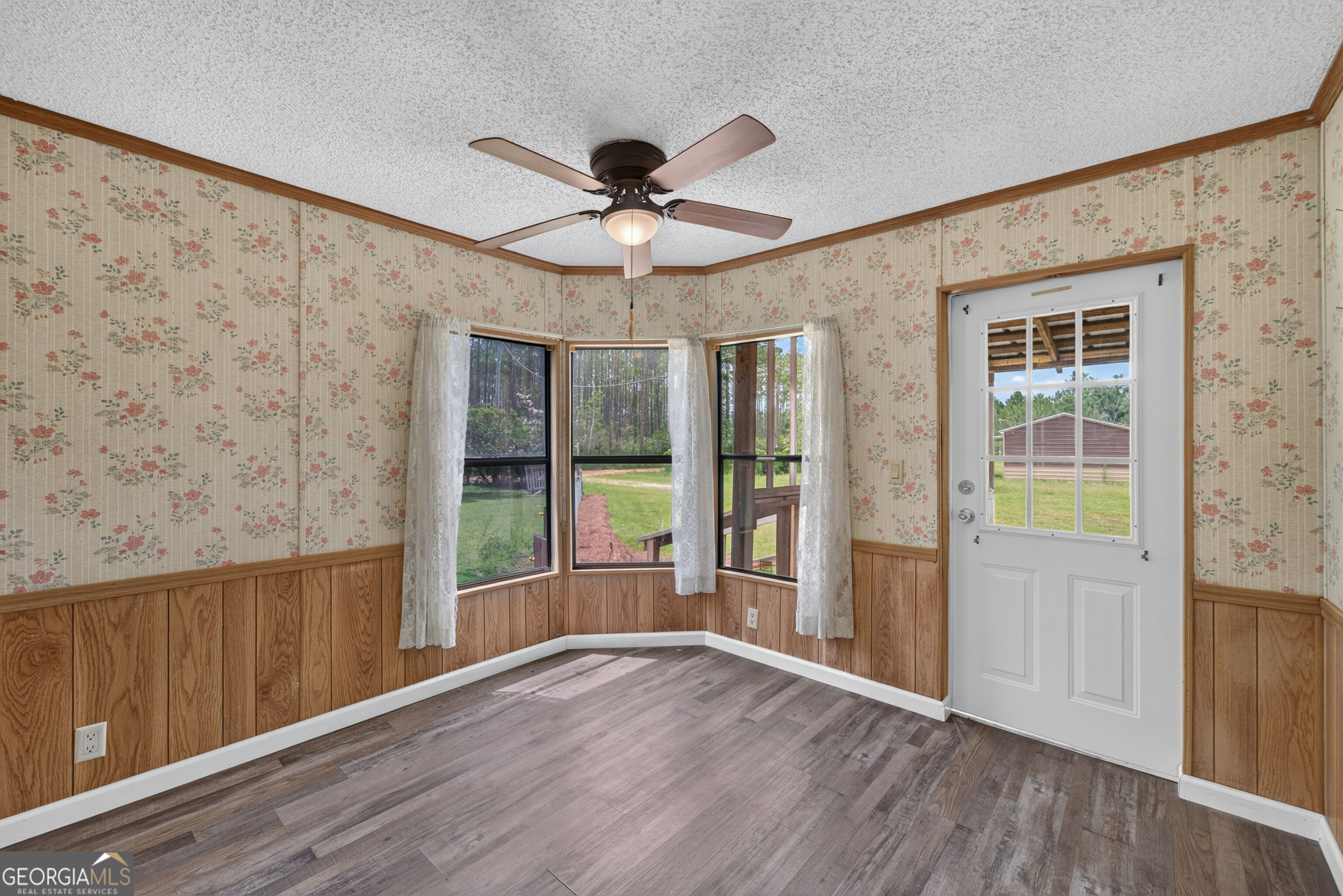 4690 Ammons Road Property Photo 24