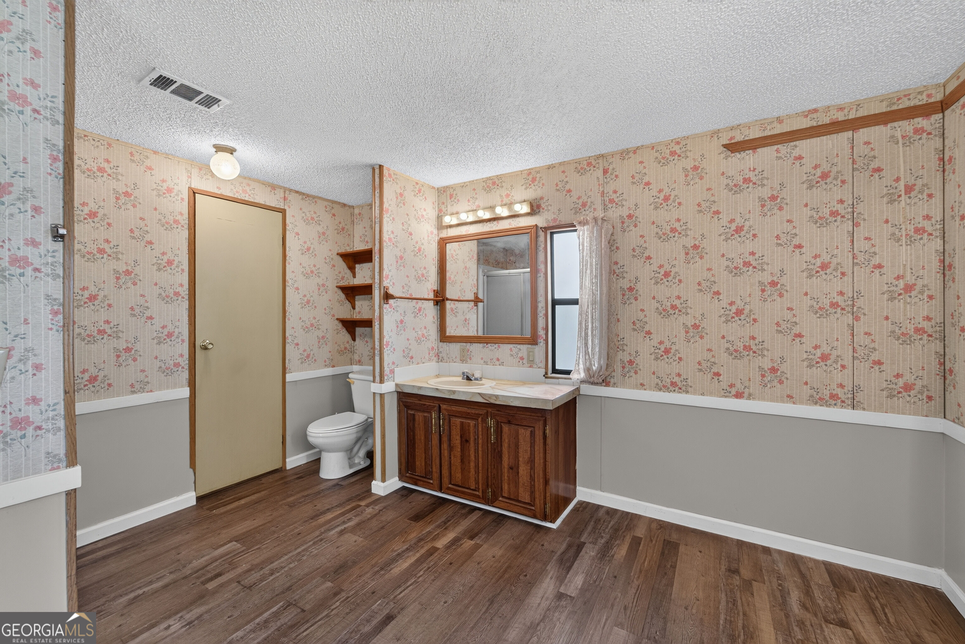 4690 Ammons Road Property Photo 27