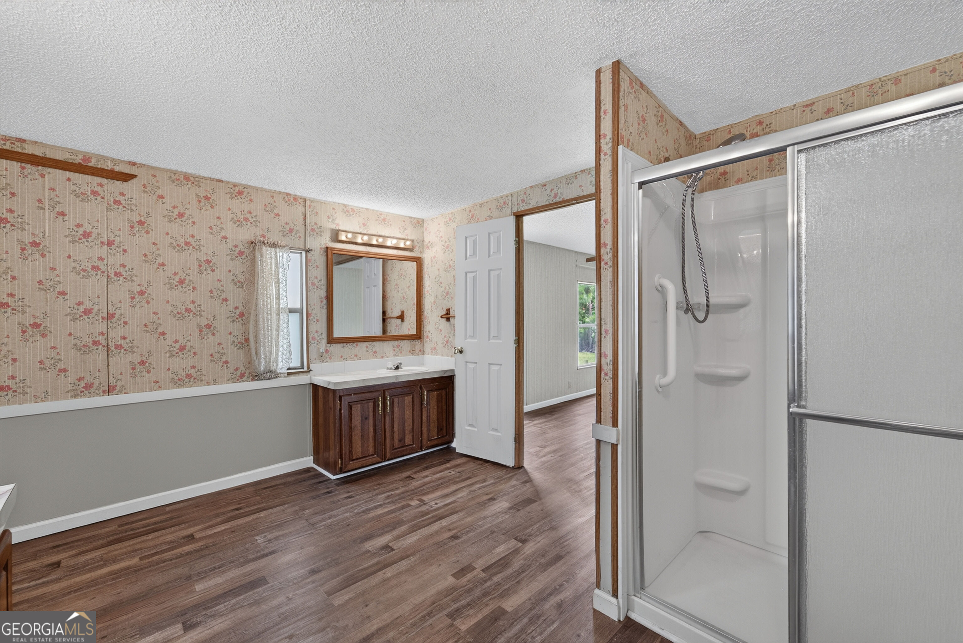 4690 Ammons Road Property Photo 28