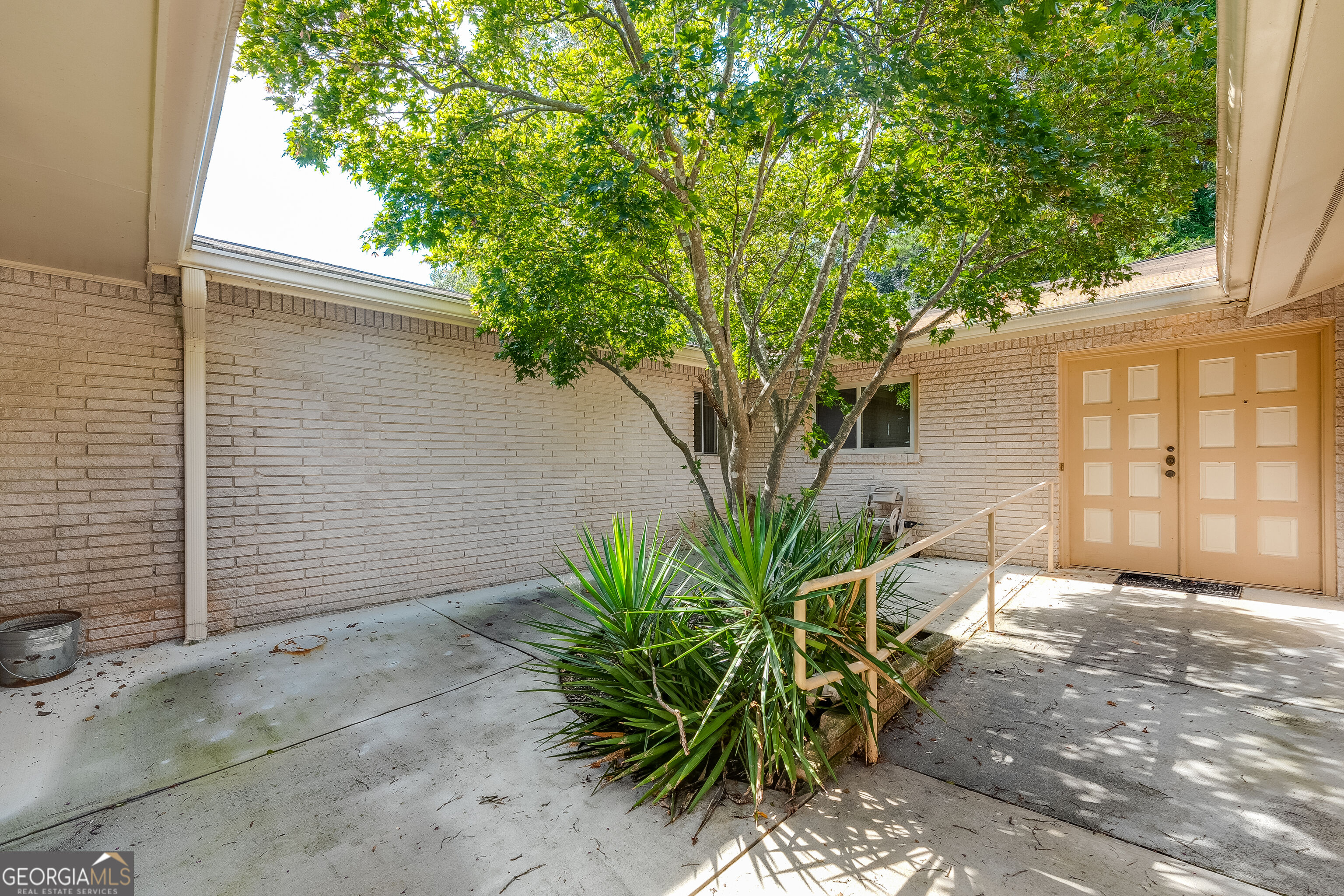 3914 Sable Drive Property Photo 5