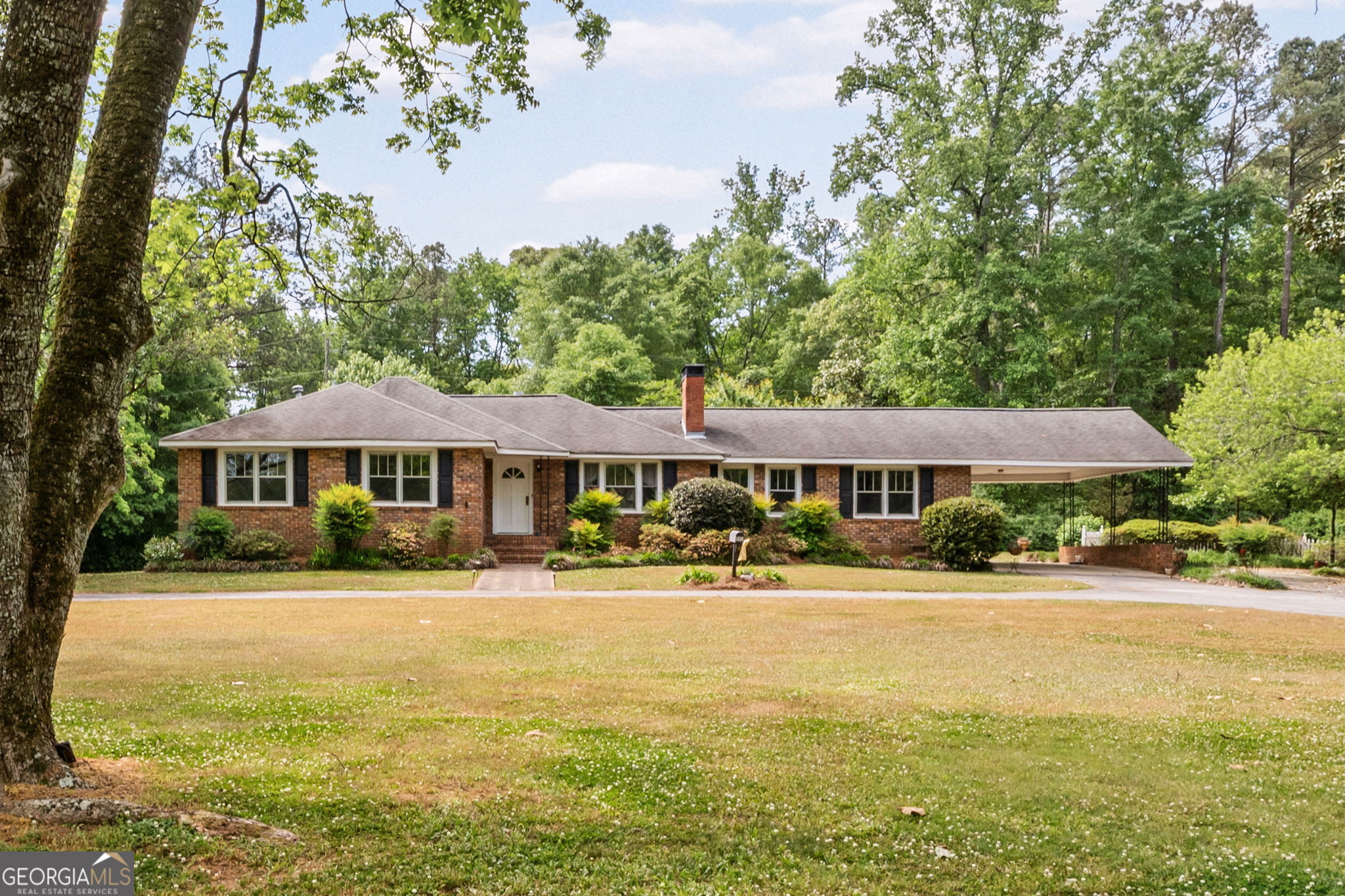 110 Handy Road Property Photo 1