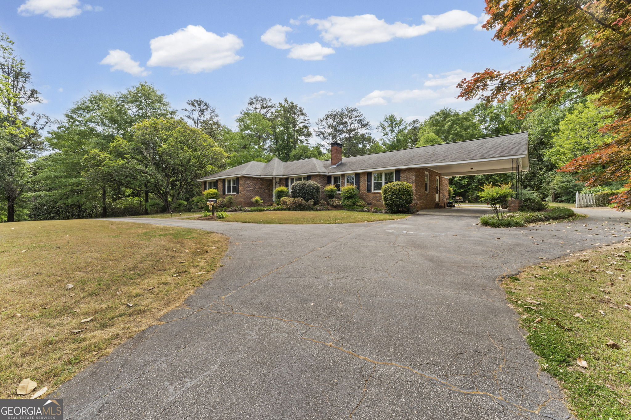 110 Handy Road Property Photo 3