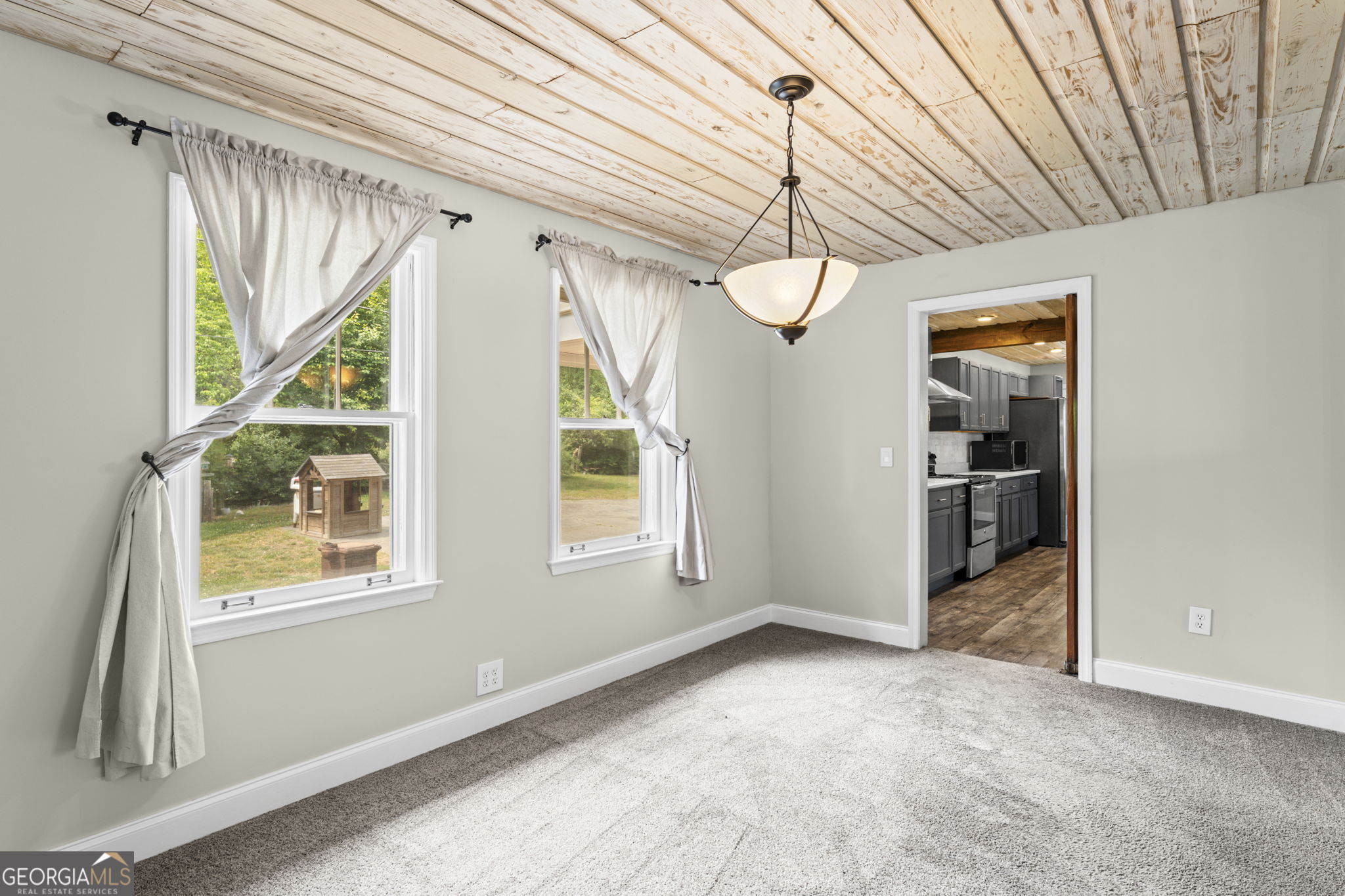 110 Handy Road Property Photo 10