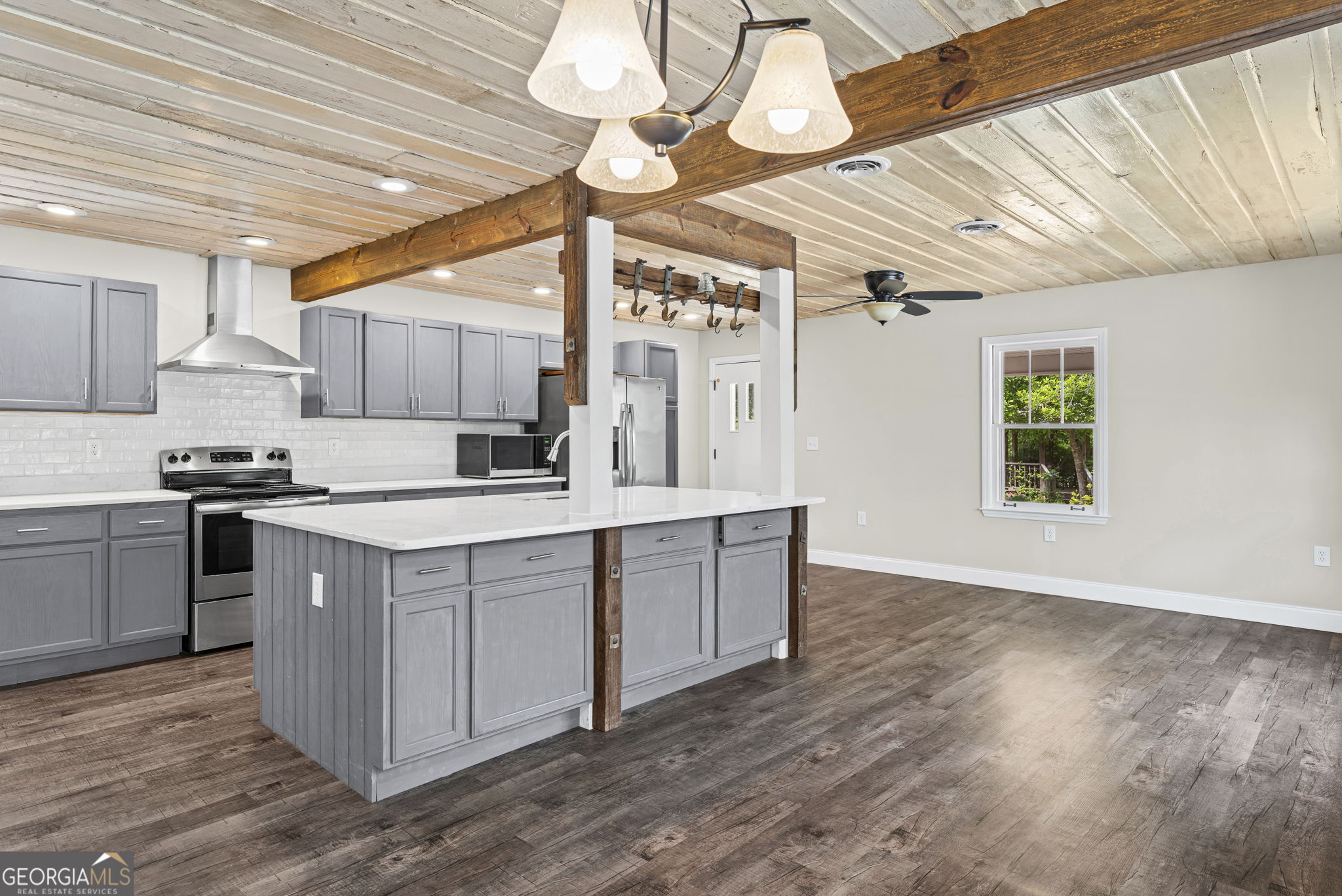 110 Handy Road Property Photo 16