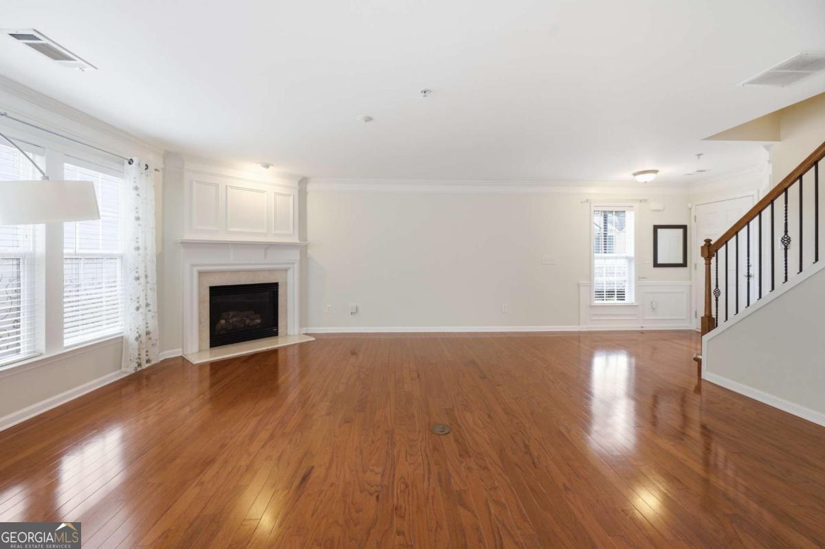 251 Balaban Circle Property Photo 4