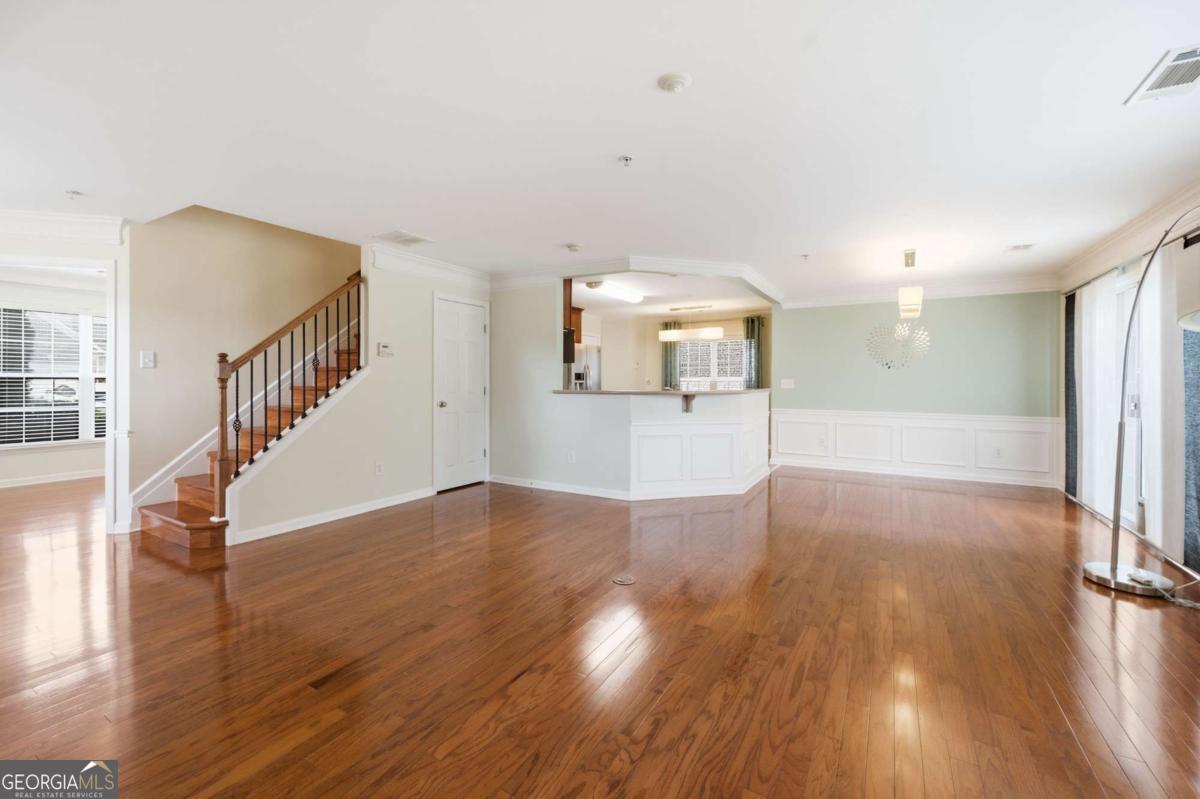 251 Balaban Circle Property Photo 6