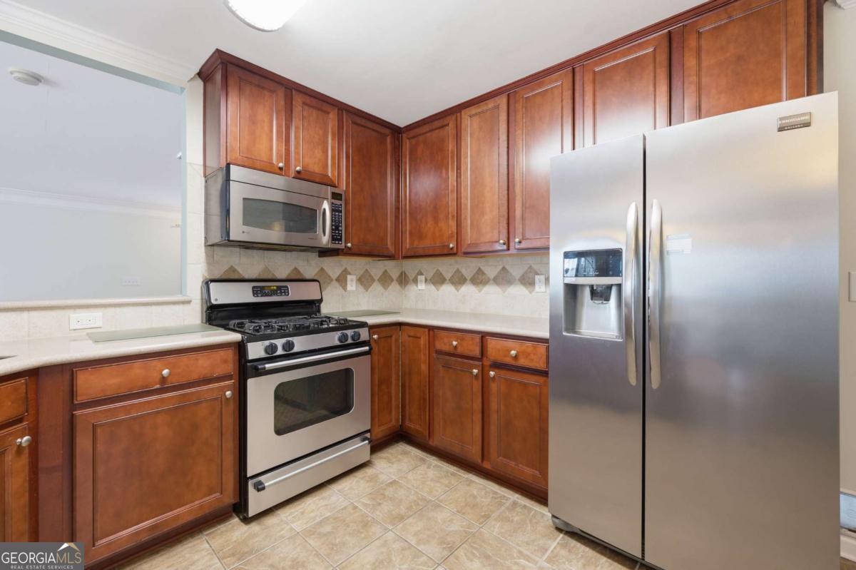 251 Balaban Circle Property Photo 9