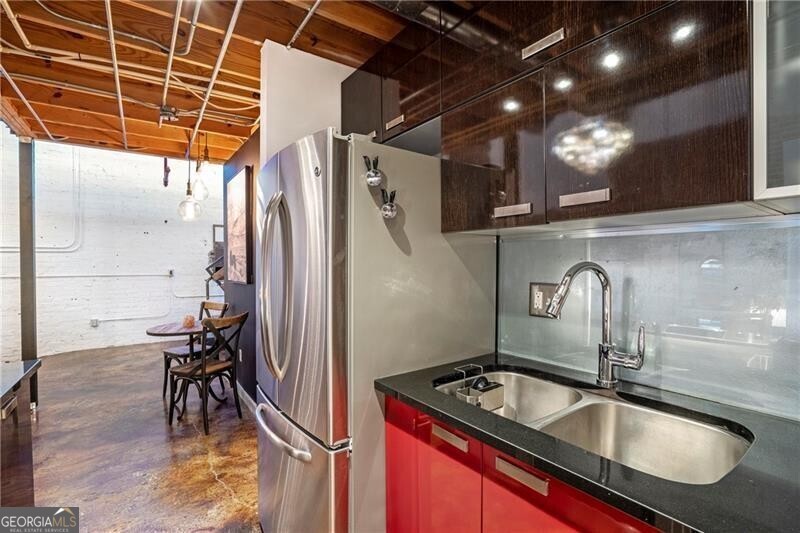 650 Glen Iris Drive Ne # 3 Property Photo 8