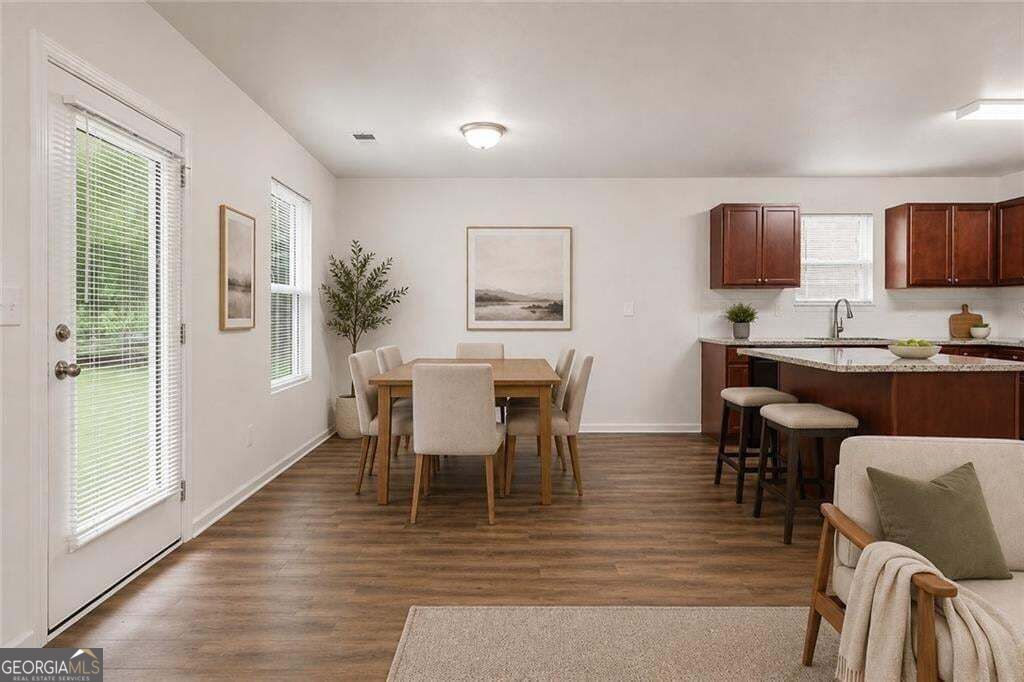 231 Lantana Crossing Property Photo 5