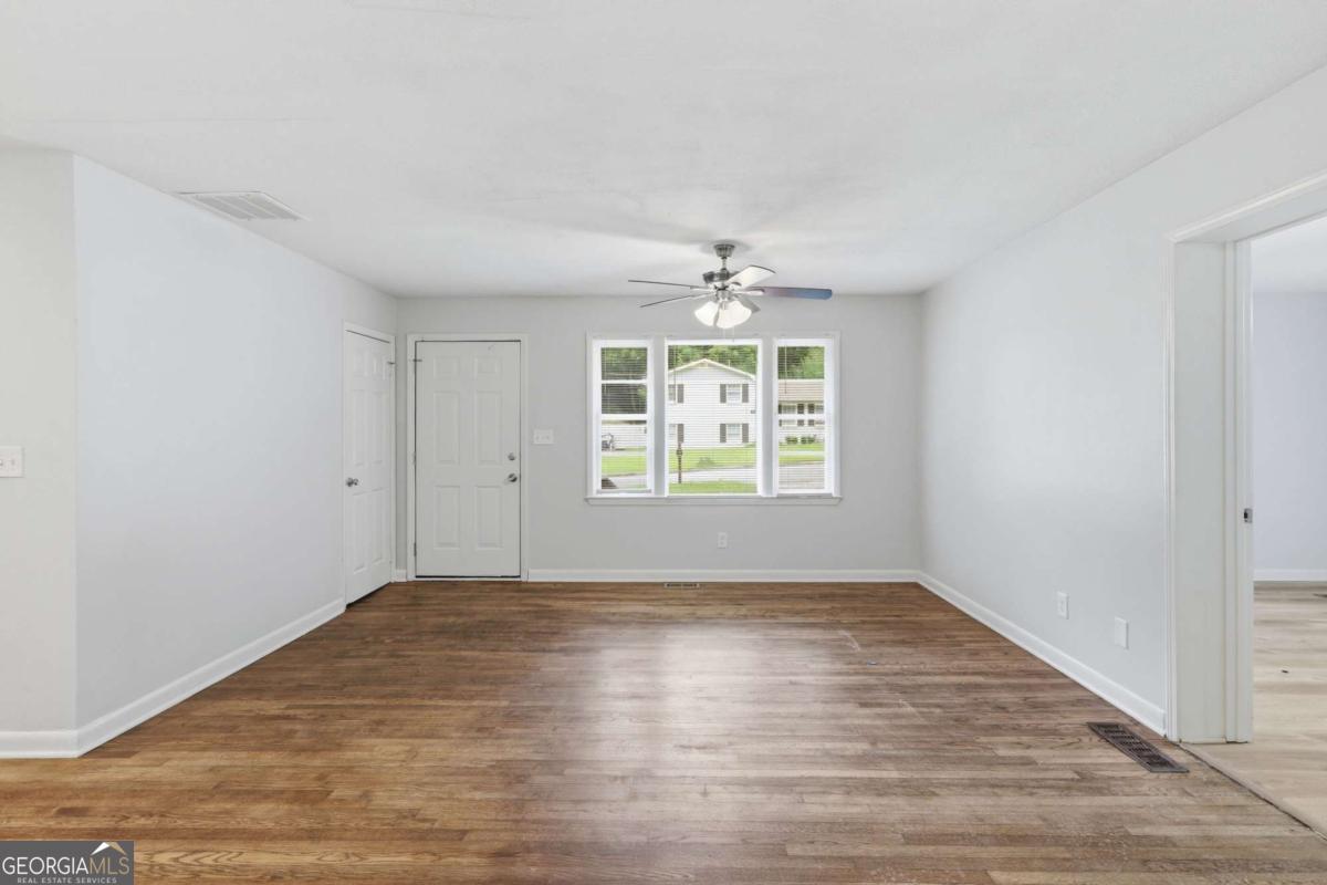3200 Belfort Road Se Property Photo 3