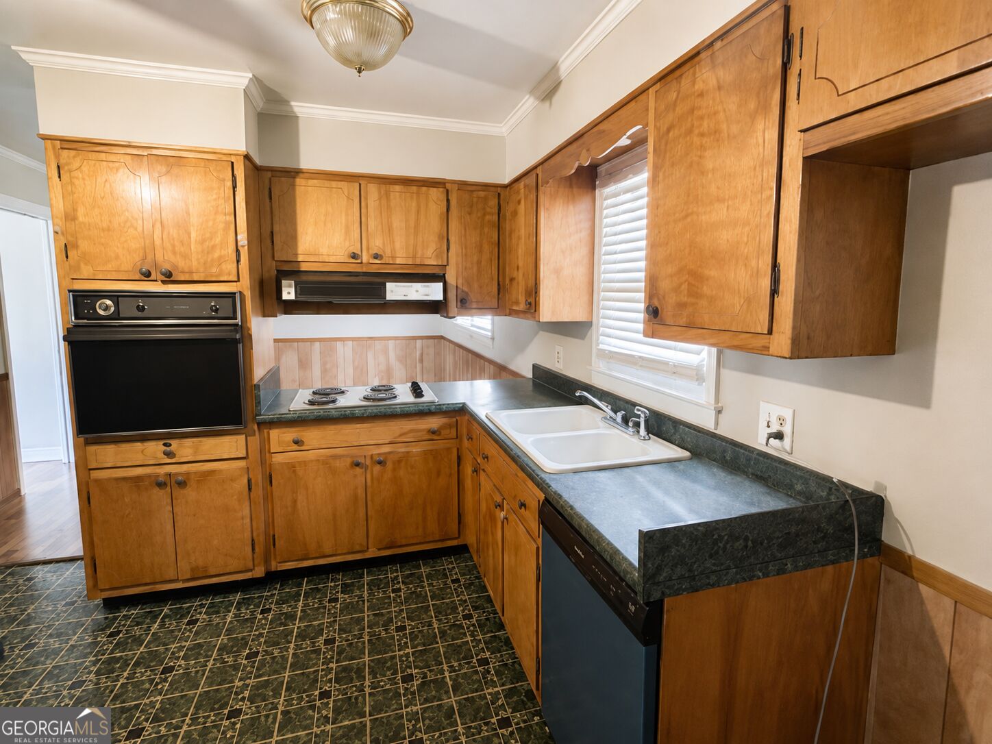 318 Leola Drive Property Photo 4