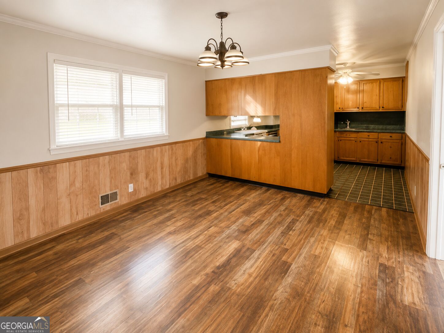 318 Leola Drive Property Photo 6