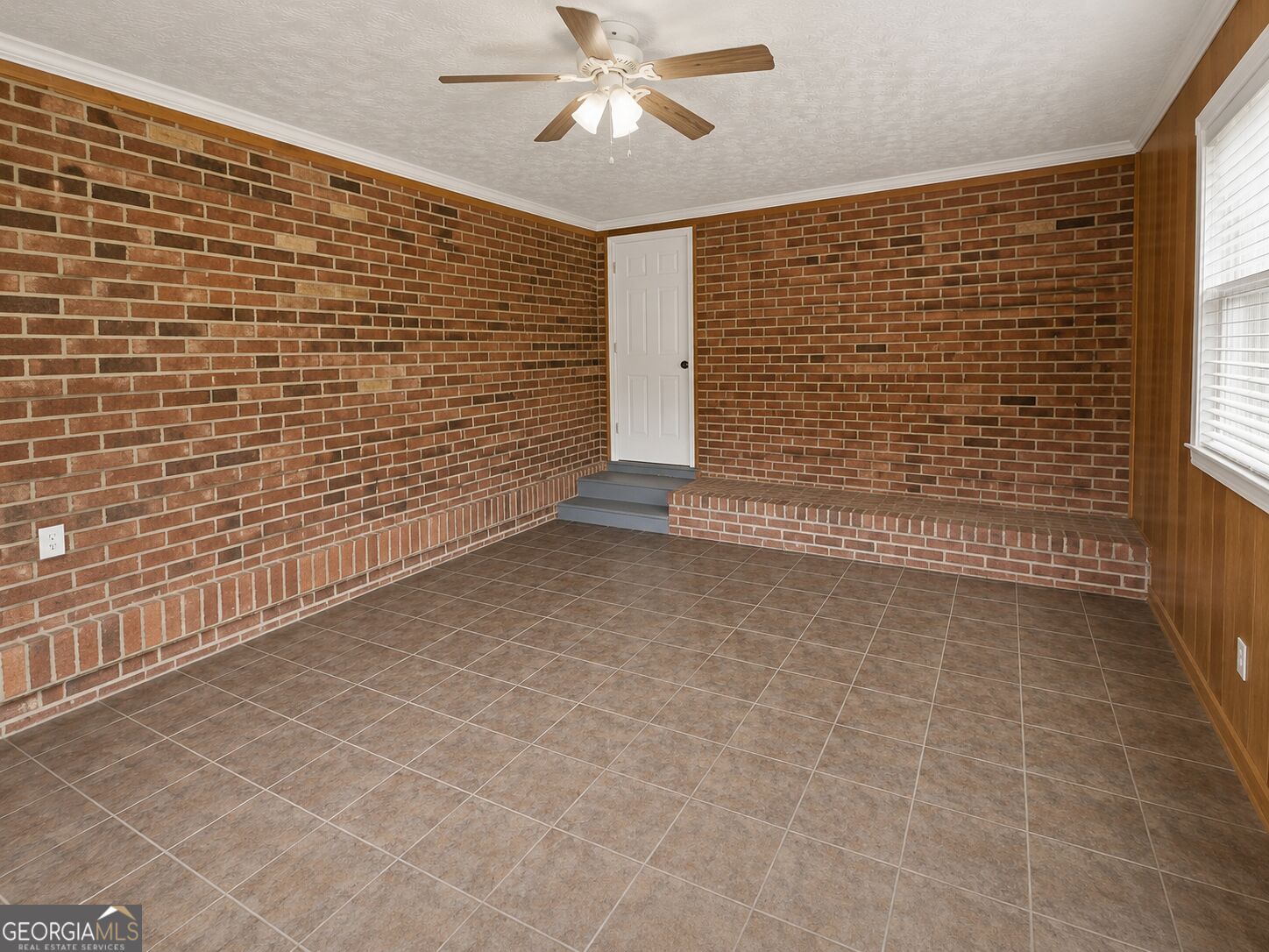 318 Leola Drive Property Photo 11