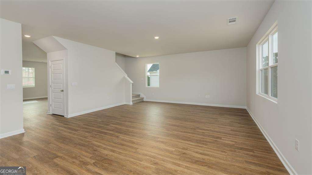 2221 Edgecombe Lane Property Photo 6