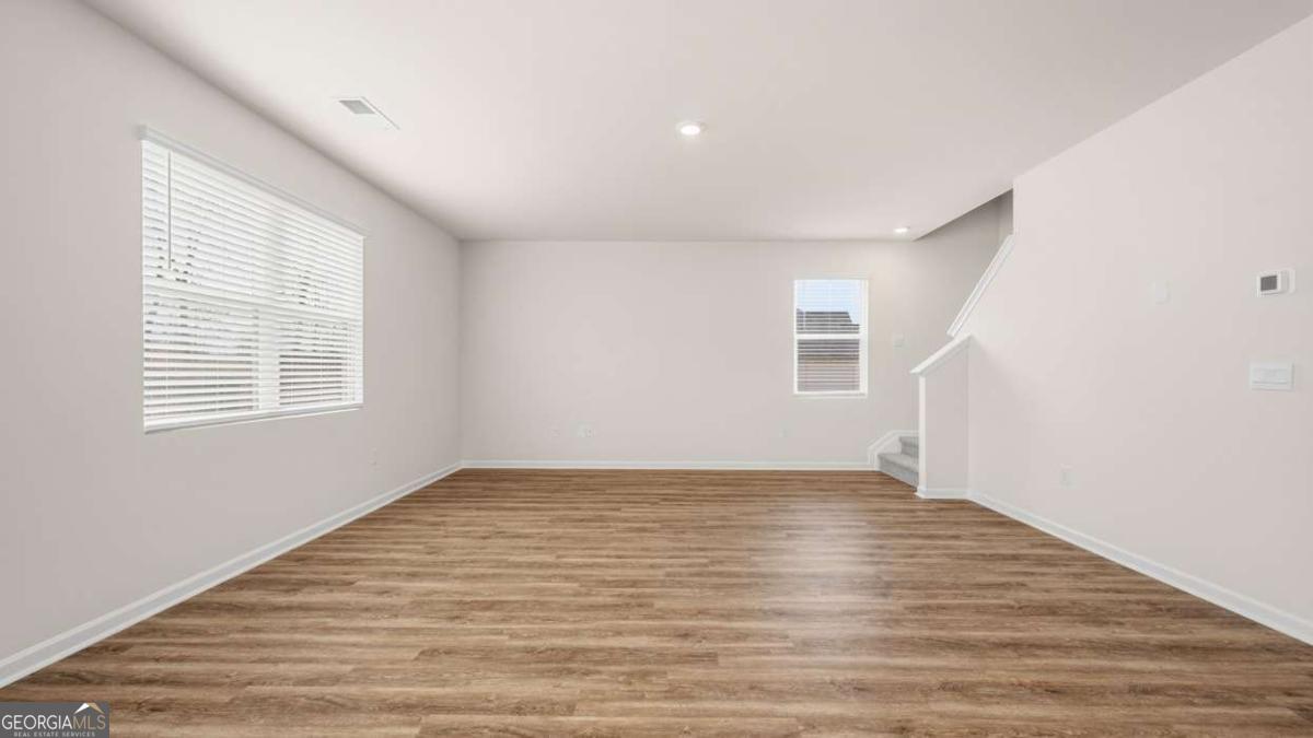 2221 Edgecombe Lane Property Photo 16
