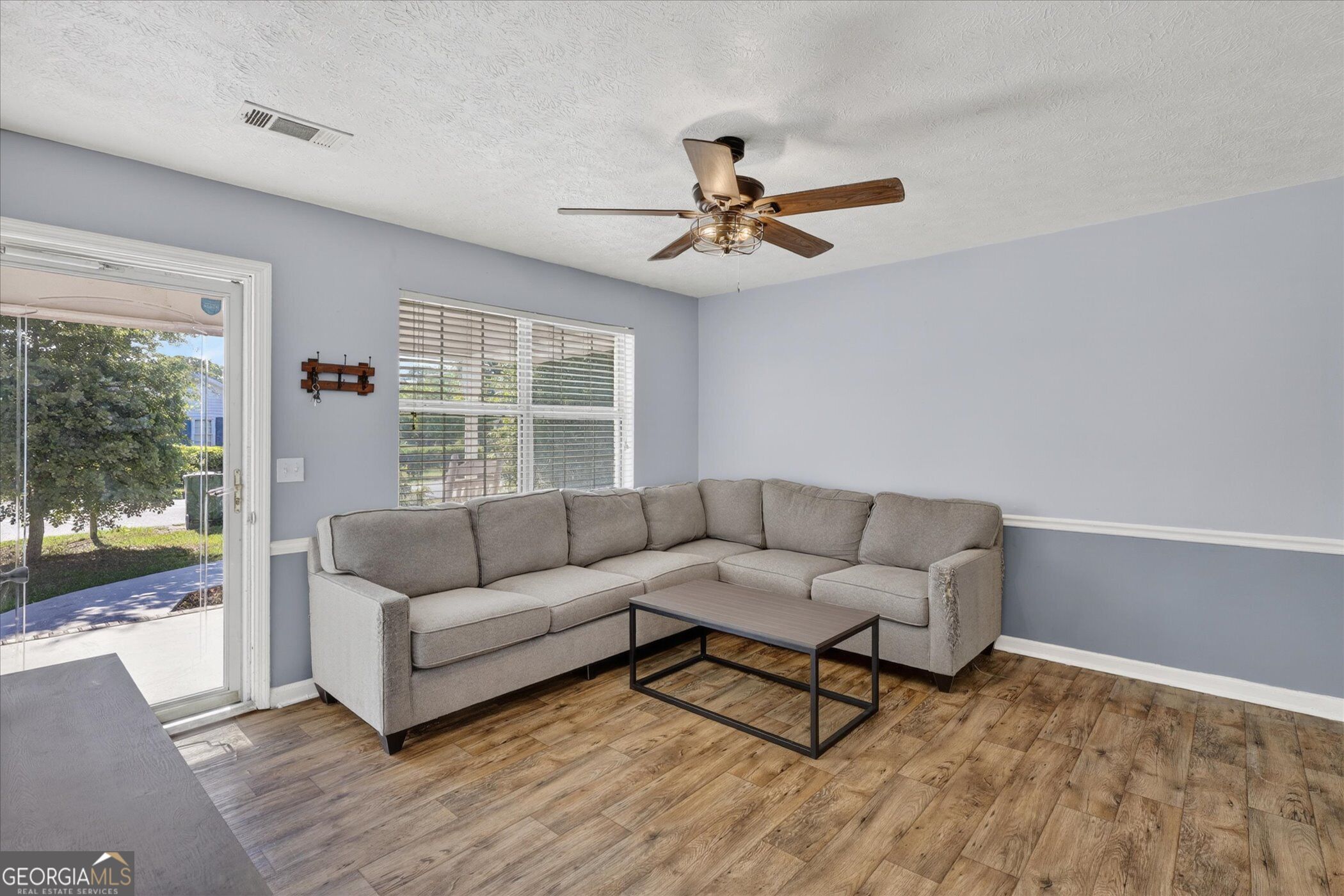 22 S Foss Street Property Photo 7