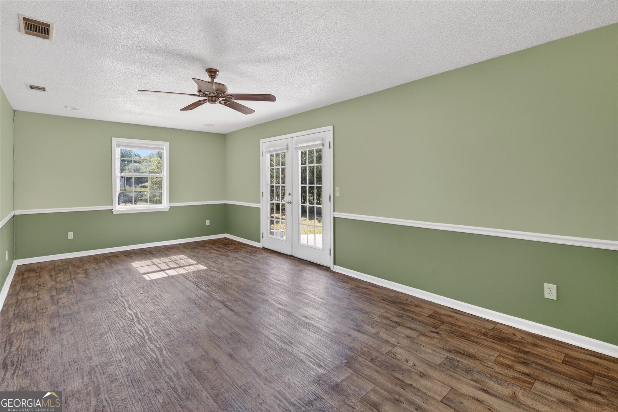 22 S Foss Street Property Photo 15
