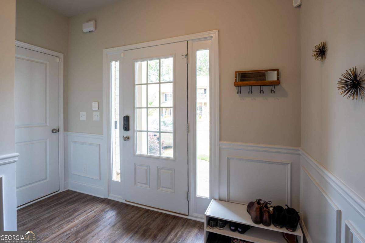 2429 Castle Keep Way Se Property Photo 6