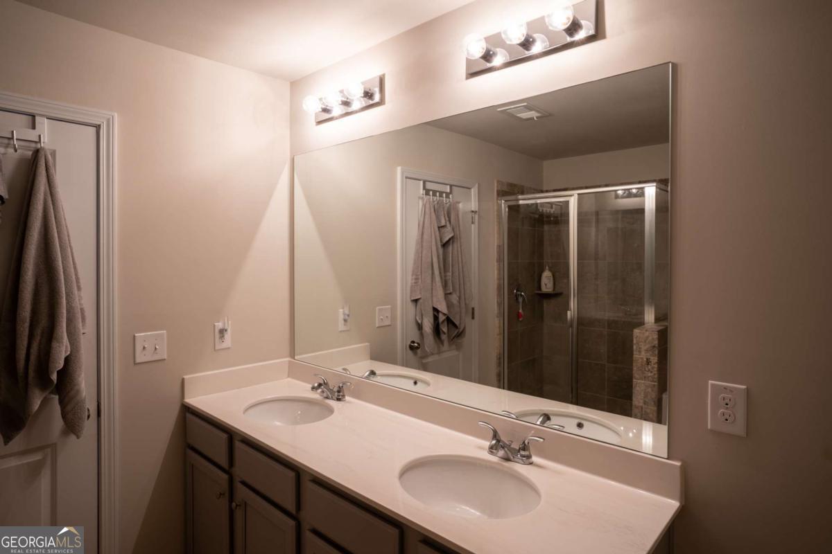 2429 Castle Keep Way Se Property Photo 25