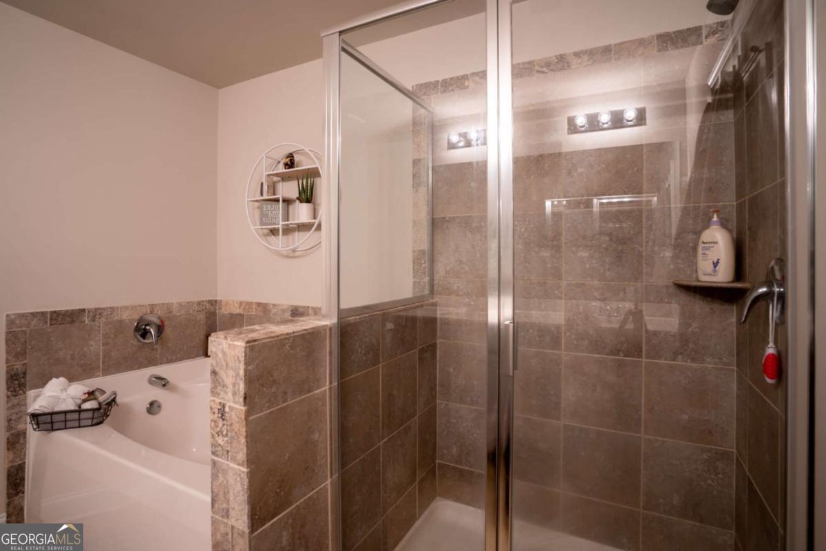 2429 Castle Keep Way Se Property Photo 27