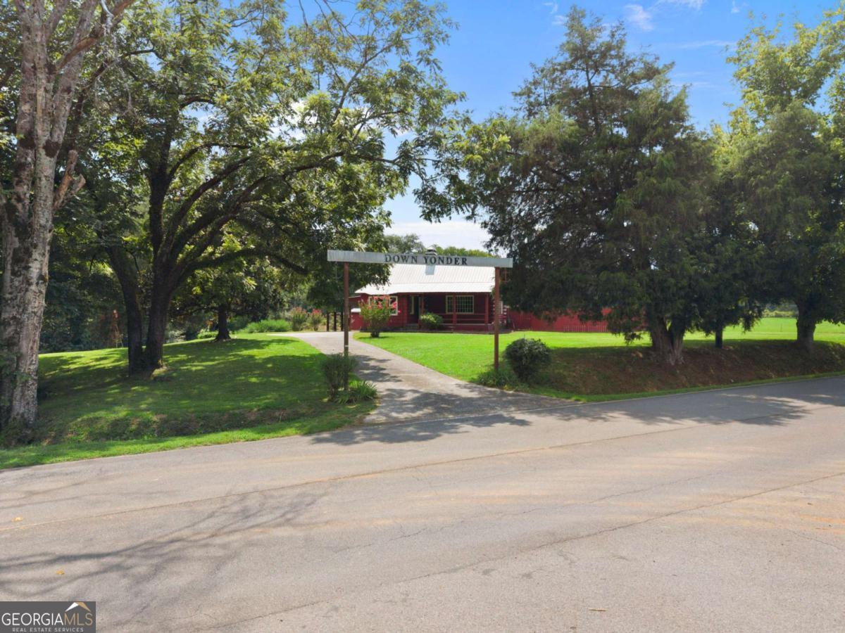 2059 Cave Spring Road Property Photo 5
