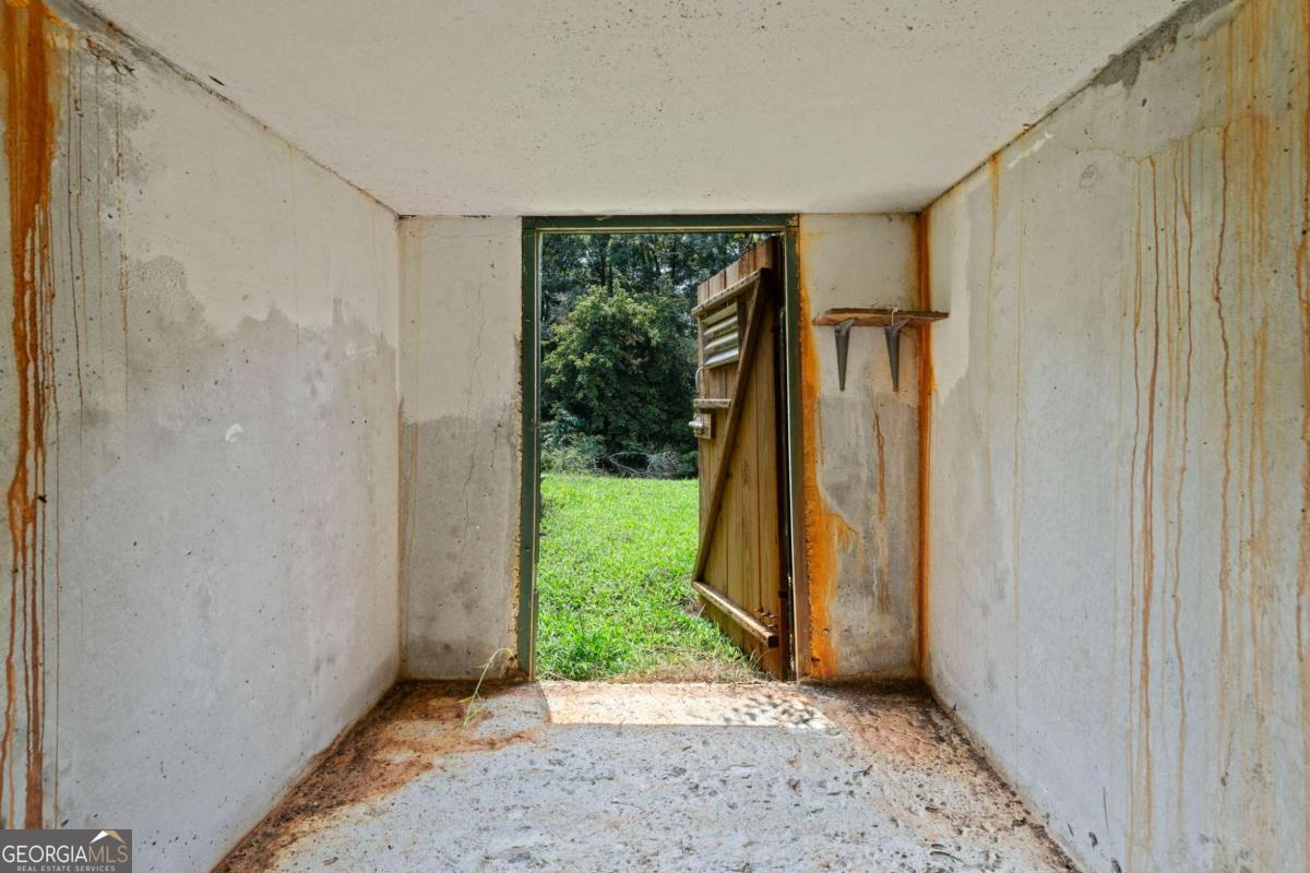 2059 Cave Spring Road Property Photo 57