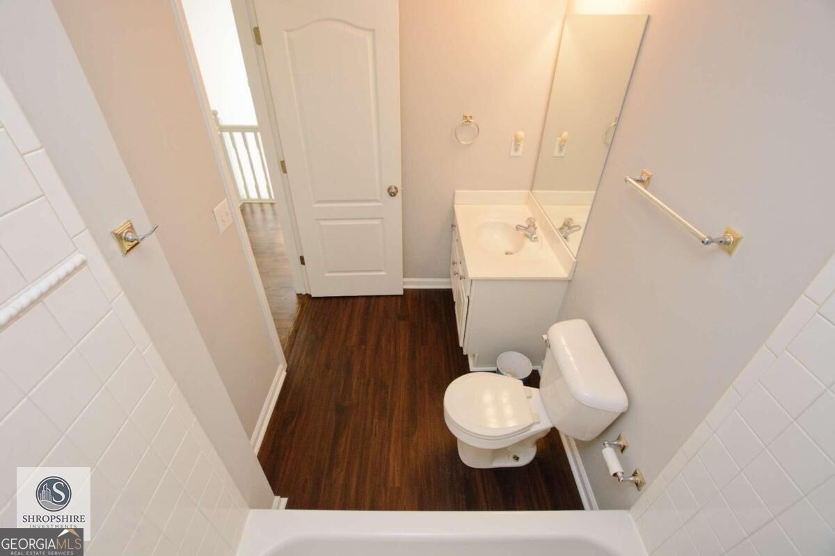 7352 Mason Falls Drive Property Photo 9