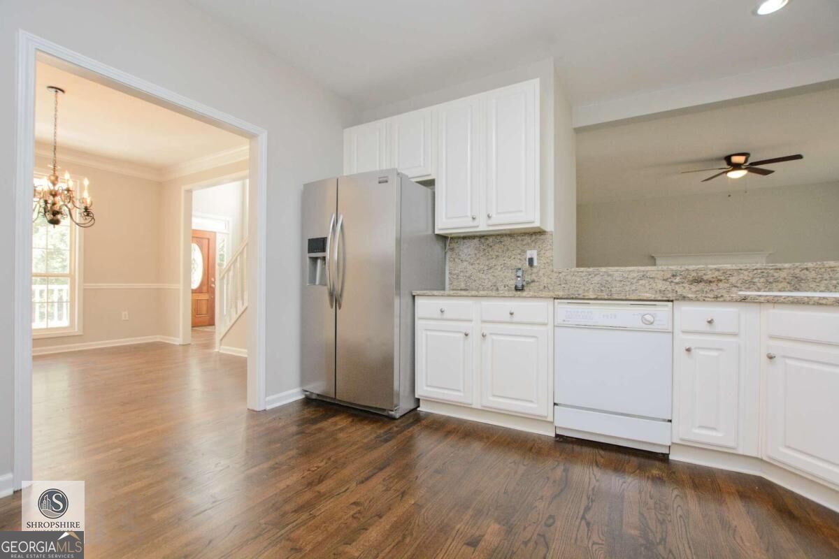 7352 Mason Falls Drive Property Photo 11