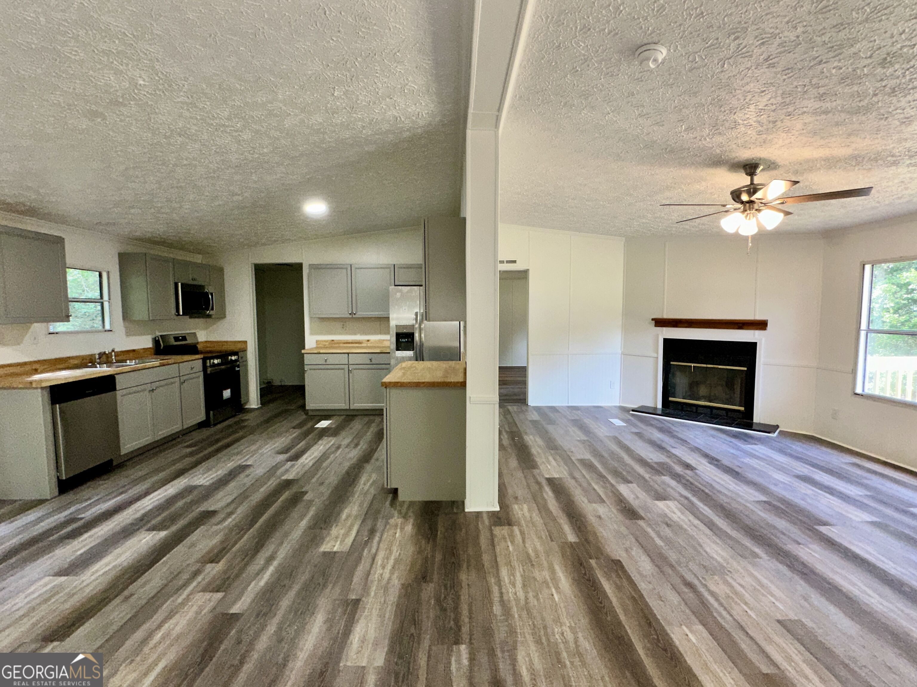 181 Alview Drive Property Photo 6