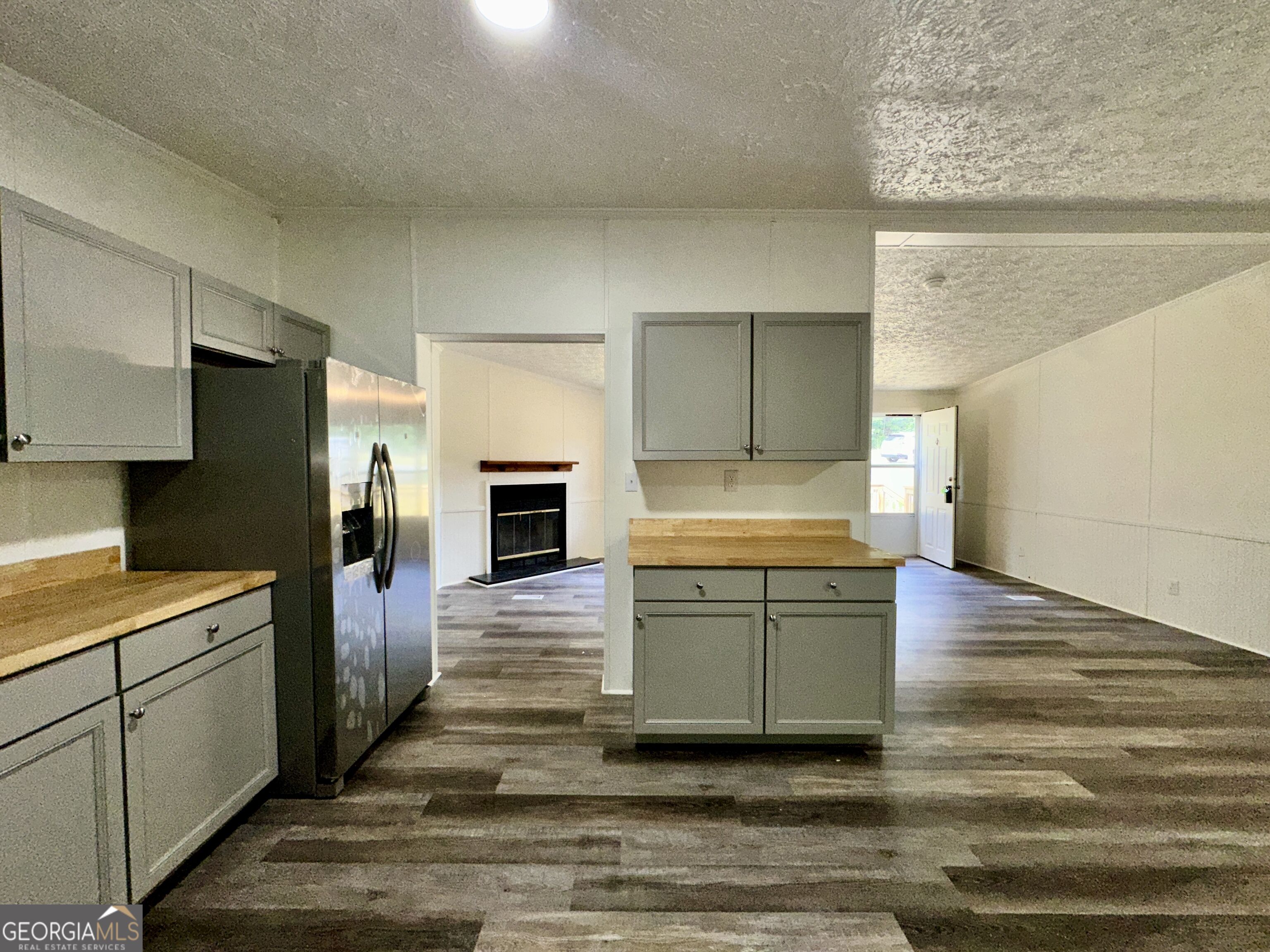 181 Alview Drive Property Photo 9