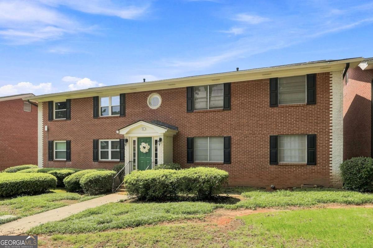 4282 Roswell Road Ne # E2 Property Photo 3