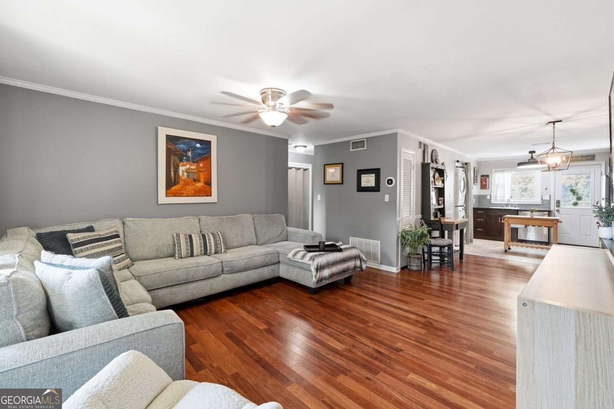 4282 Roswell Road Ne # E2 Property Photo 5