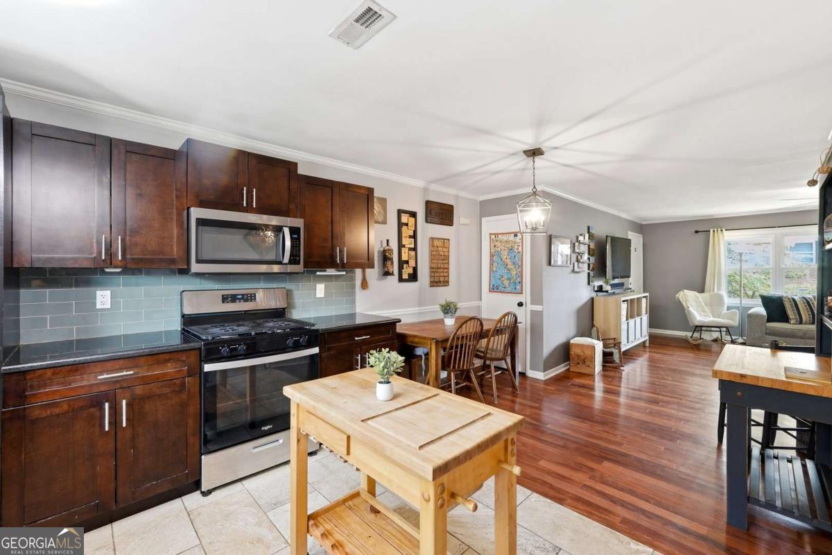 4282 Roswell Road Ne # E2 Property Photo 12