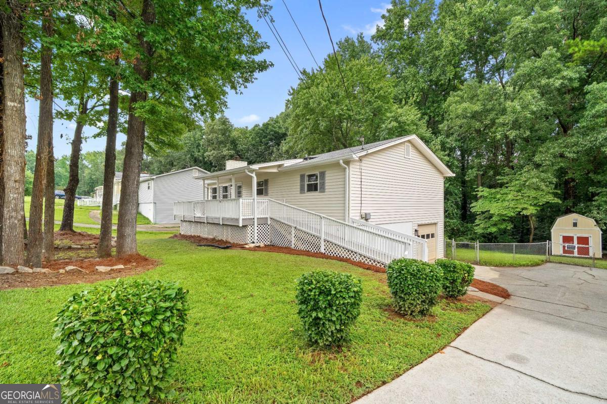 106 Caldwell Road Property Photo 2