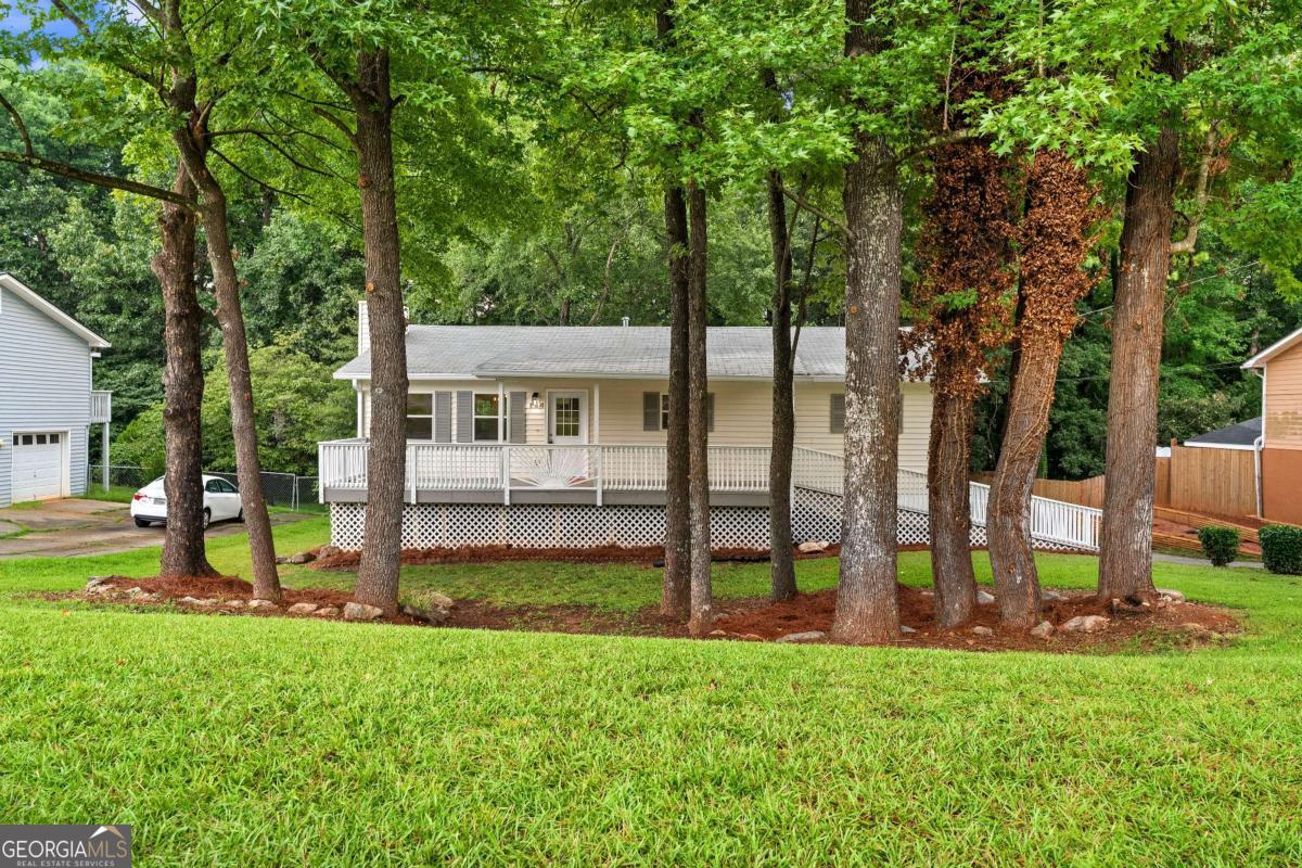 106 Caldwell Road Property Photo 4