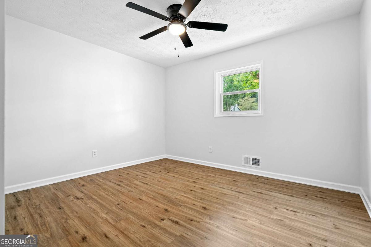 106 Caldwell Road Property Photo 32