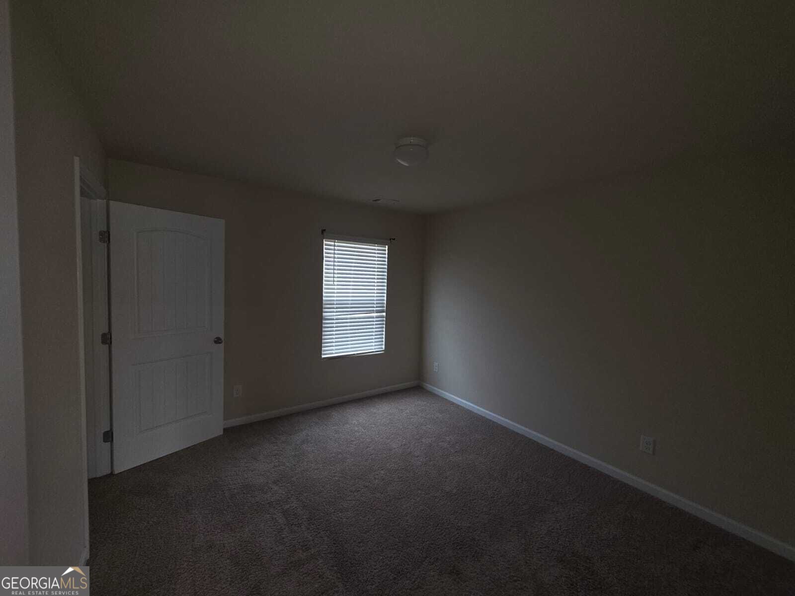 3877 Makeover Court Property Photo 10