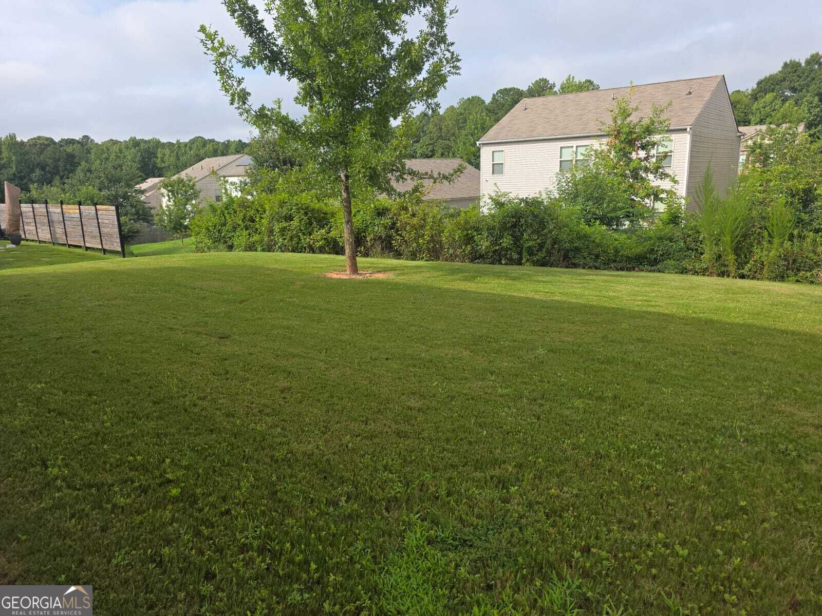 3877 Makeover Court Property Photo 15