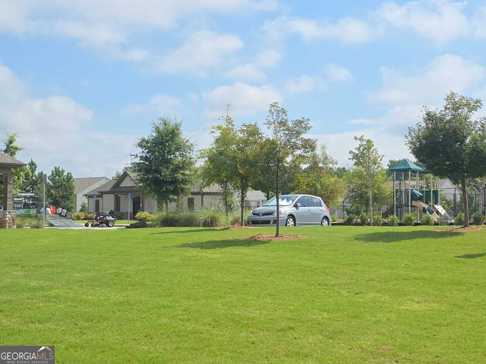 3877 Makeover Court Property Photo 19