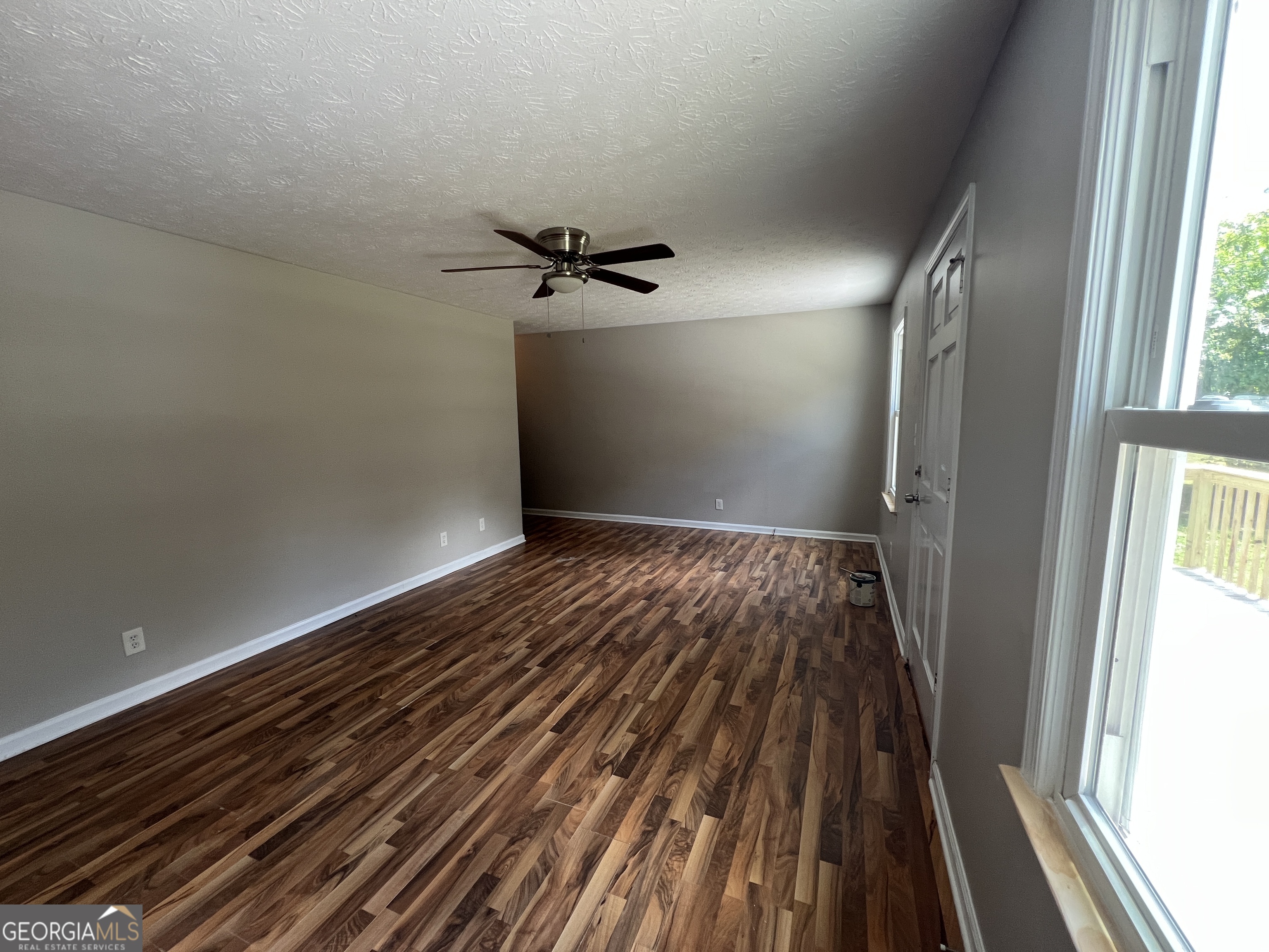 943 Grier Road Property Photo 7