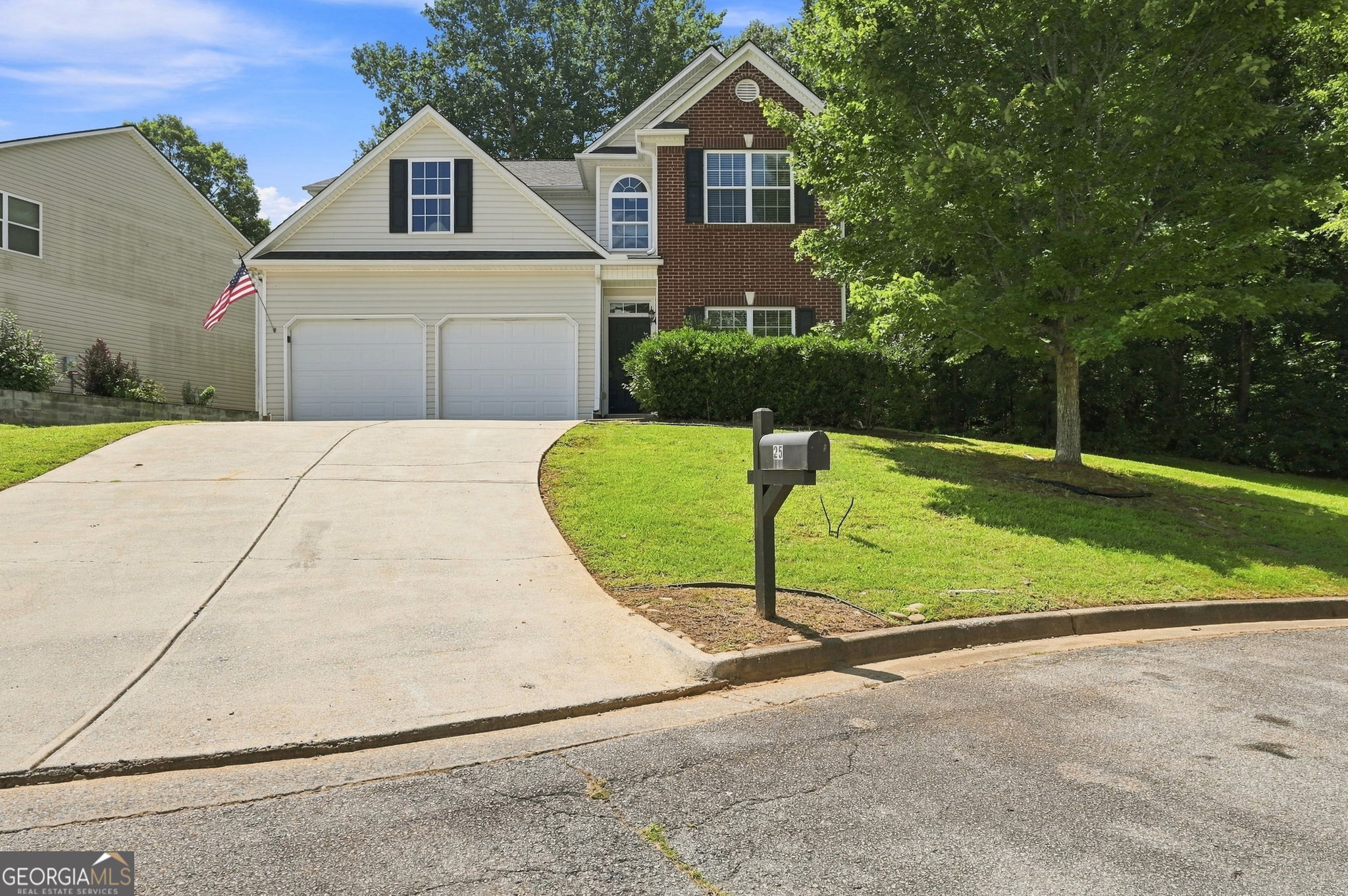 25 Trayton Way Property Photo 3