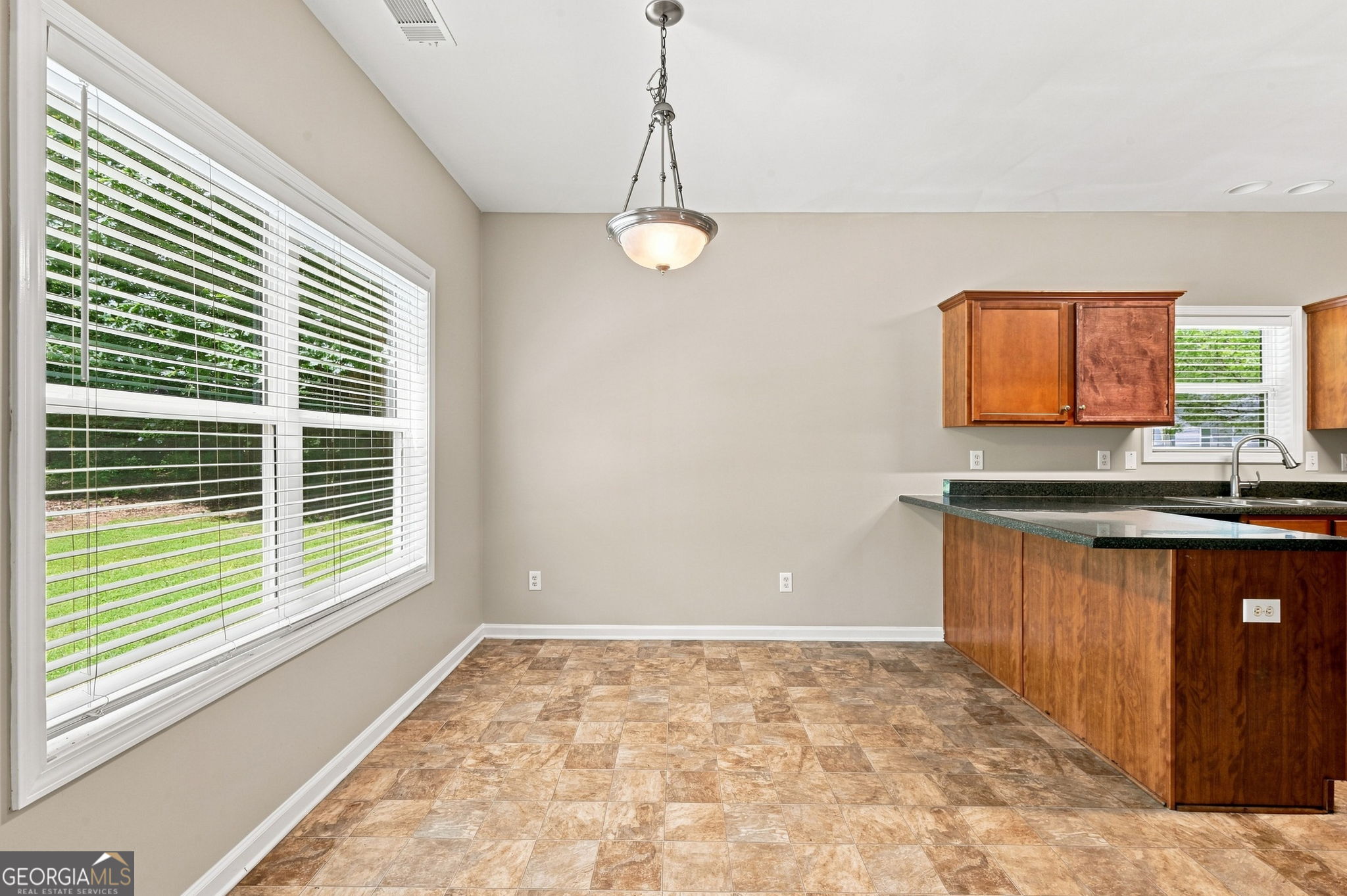 25 Trayton Way Property Photo 17