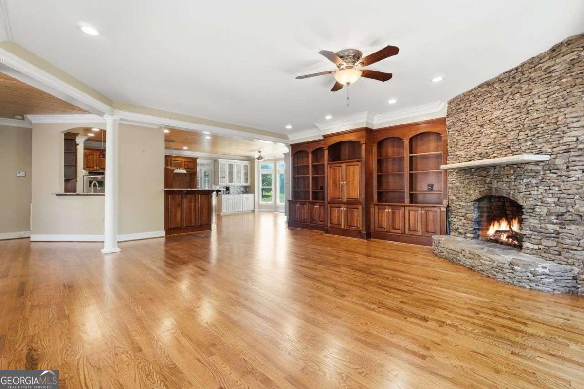 111 Brown Loop Spur Nw Property Photo 15