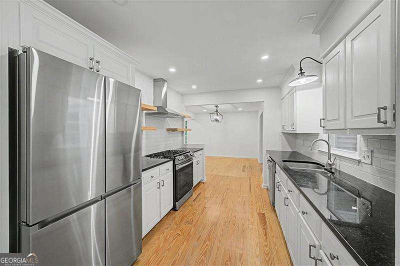 3868 Emerson Street Property Photo 14