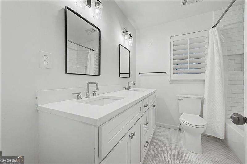 3868 Emerson Street Property Photo 22