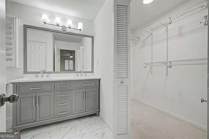 3868 Emerson Street Property Photo 25