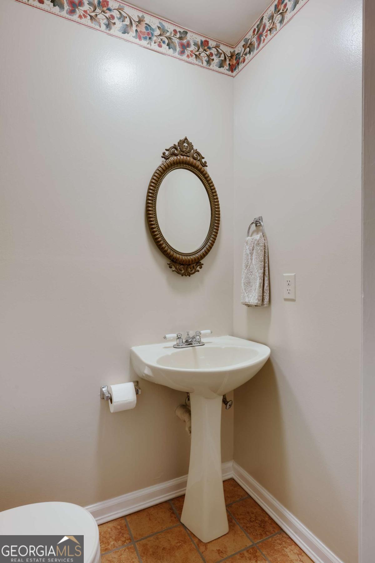 110 Pioneer Drive Property Photo 26