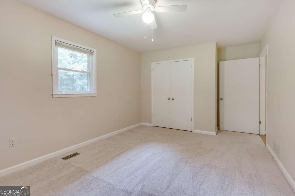 110 Pioneer Drive Property Photo 31