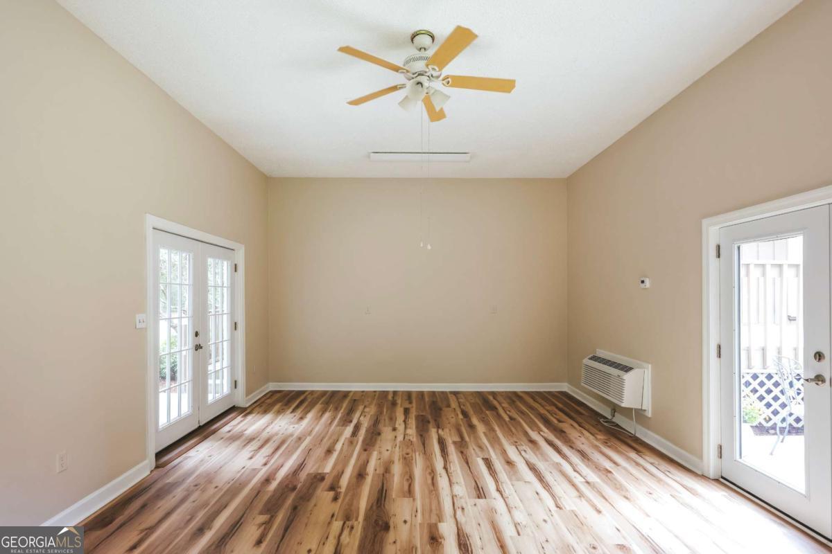 110 Pioneer Drive Property Photo 42